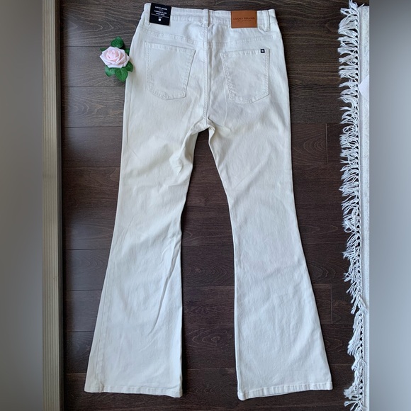 Lucky Brand Farrah High-Rise Flare Jeans - Picture 6 of 9